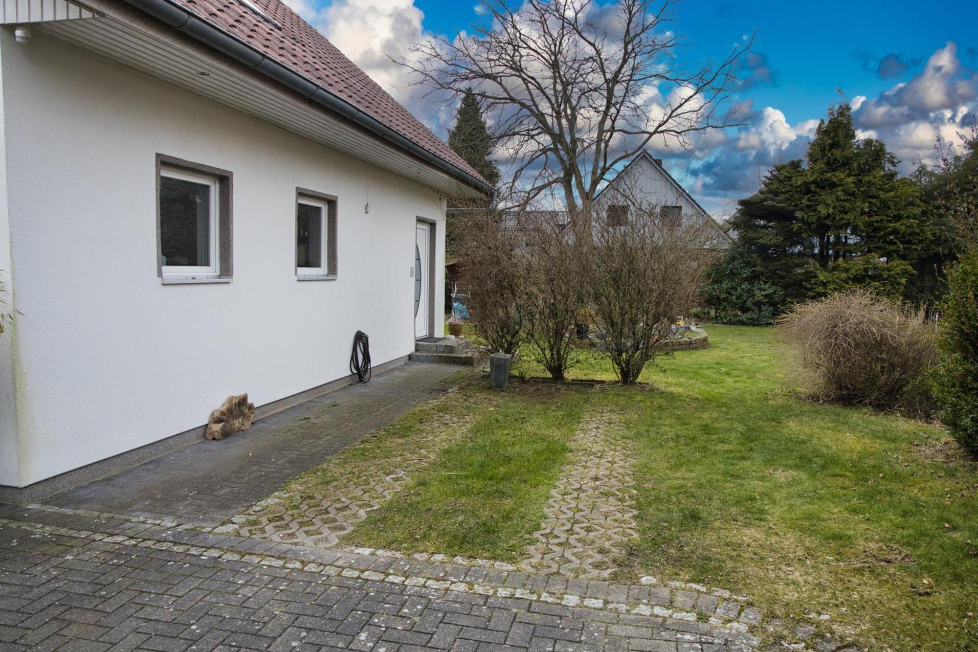 Apartamento Heju- Haus Im Gruenen Rosengarten  Exterior foto